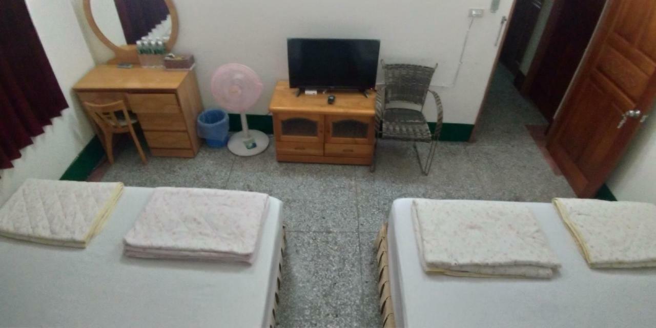 Sun Wu Homestay Dawu Exterior foto