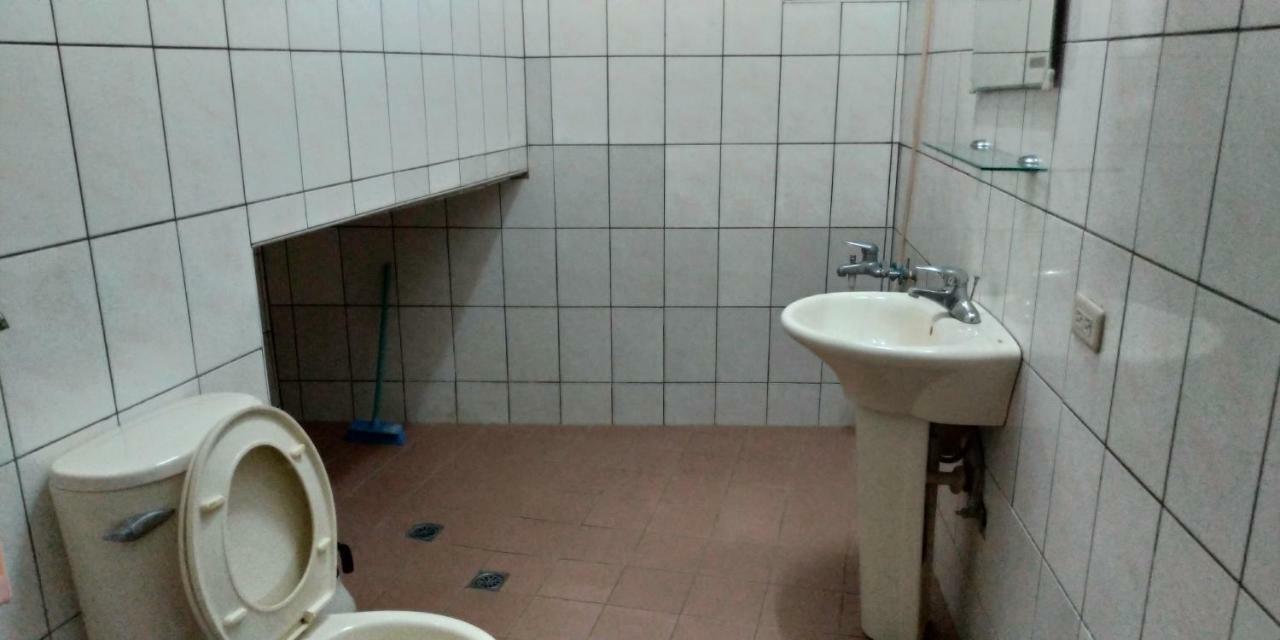 Sun Wu Homestay Dawu Exterior foto